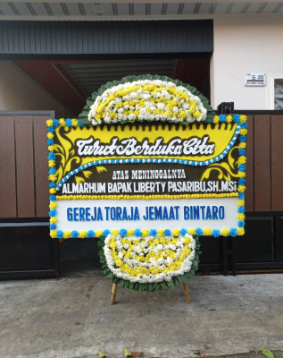 Papan Bunga Duka di Sukarasa