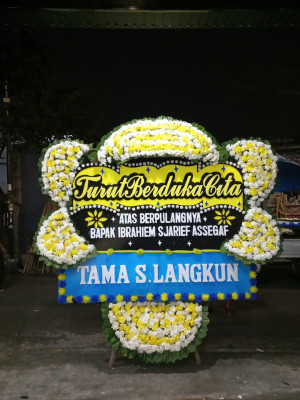 Papan Bunga Duka di Sukarasa